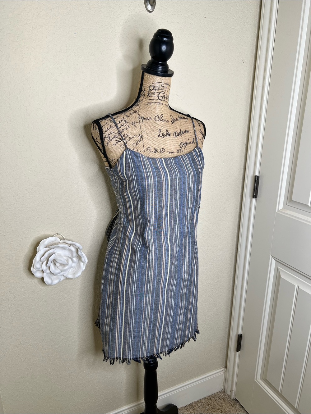 NTM: American Threads Blue Striped Tie Back Mini Dress Open Back Size Large - Picture 7 of 15